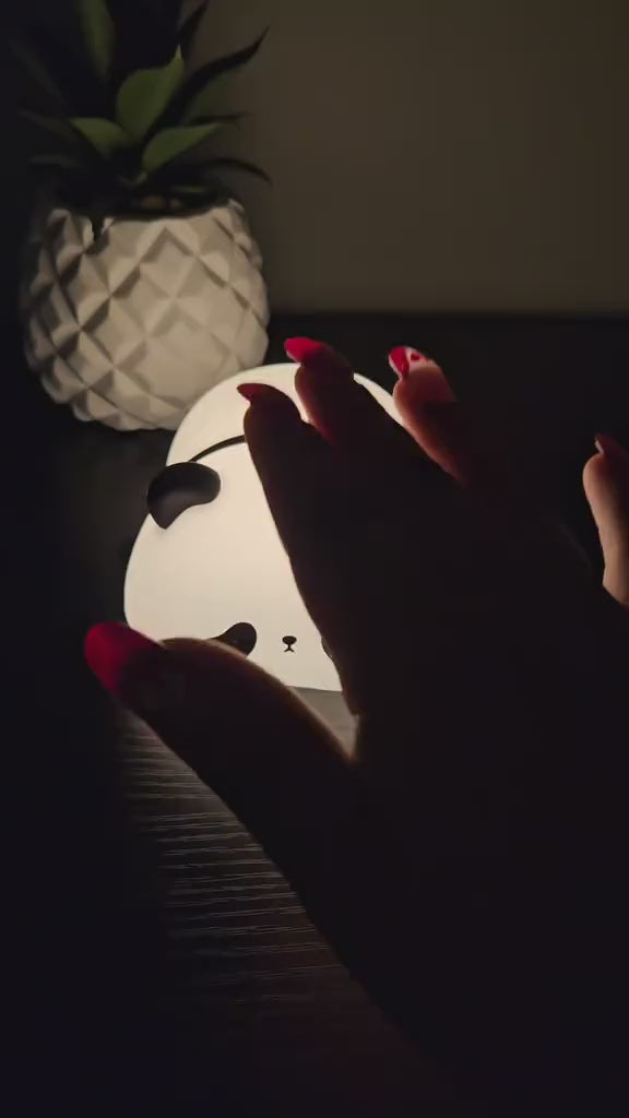 🐼🌙Panda Night Lights ふわっと灯る、パンダのやさしいおやすみライト✨ 眠る前の部屋を、ほっと落ち着く空間に変えます。